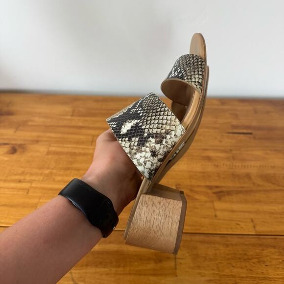 Madewell Kiera Mule Open Toe Snakeskin Embossed Leather Sandals Size 7.5 - Picture 6 of 7